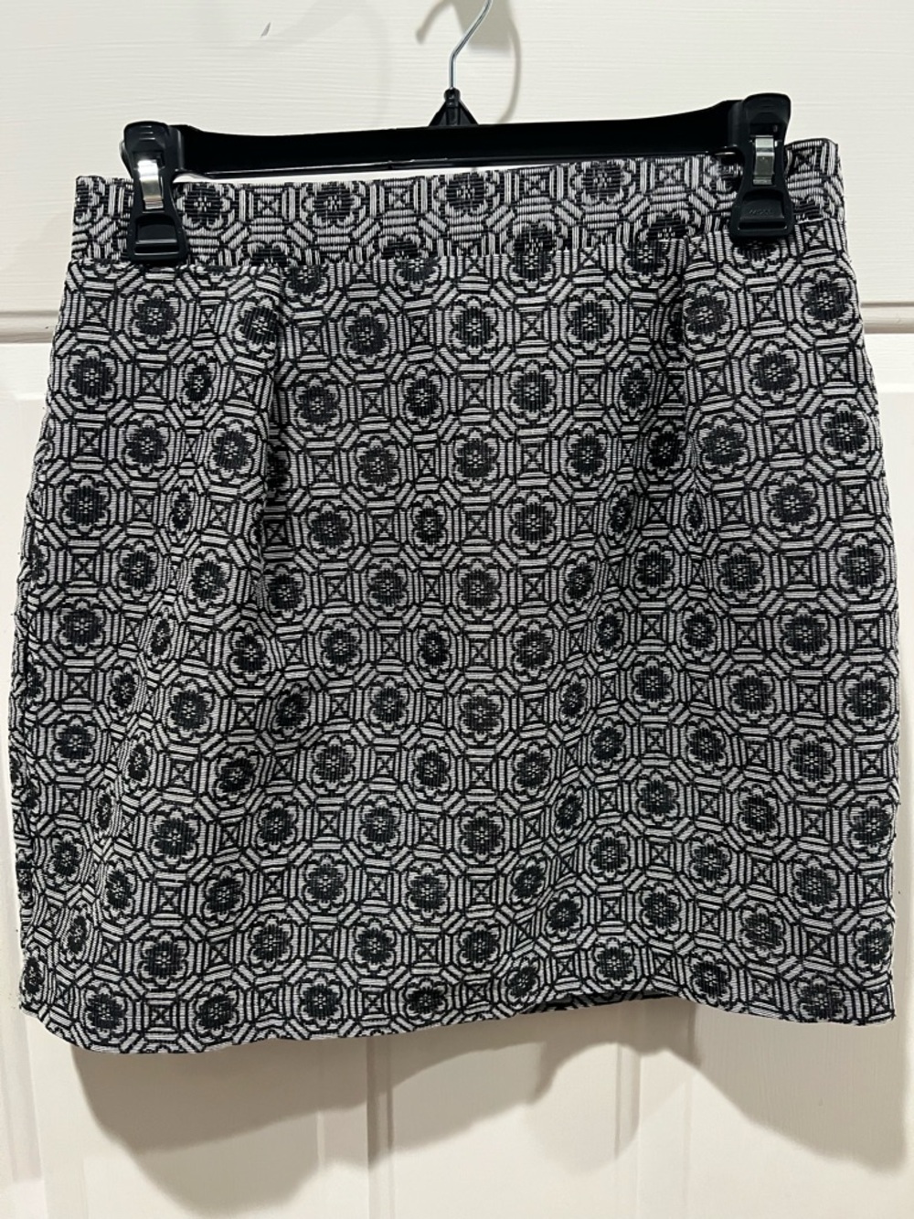 Everly Black & White Jacquard Mini Skirt